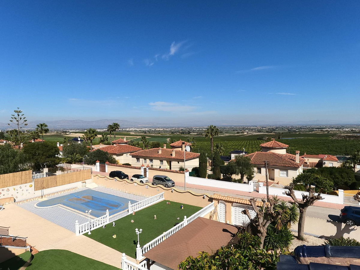 Se vende Villa - Chalet de 4 dormitorios en Costa Blanca, Alicante, España