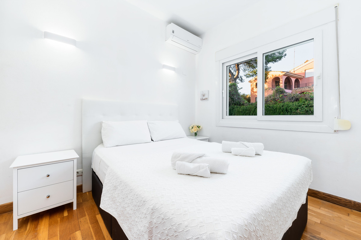 7 Bed Townhouse for sale in Dehesa De Campoamor Costa Blanca, Alicante, Spain