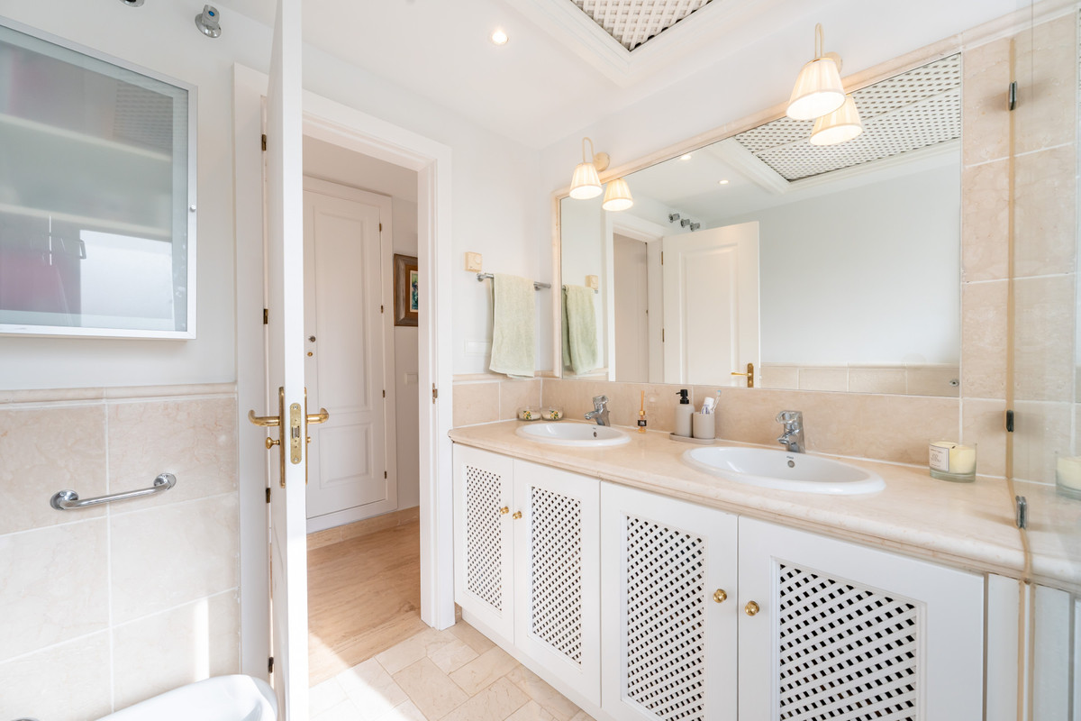 2 Bed Apartment for sale in Río Real Costa Del Sol, Málaga, Spain