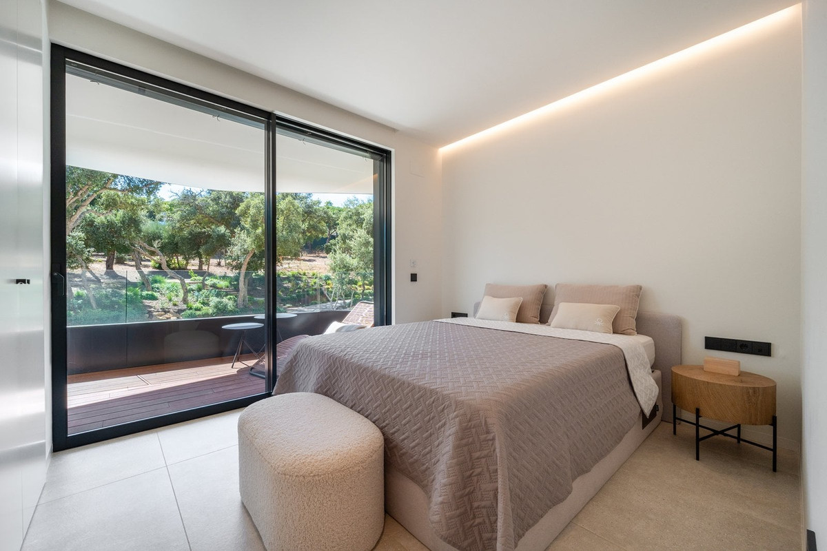 Se vende Apartamento Planta Media de 2 dormitorios en Costa Del Sol, Cadiz, España