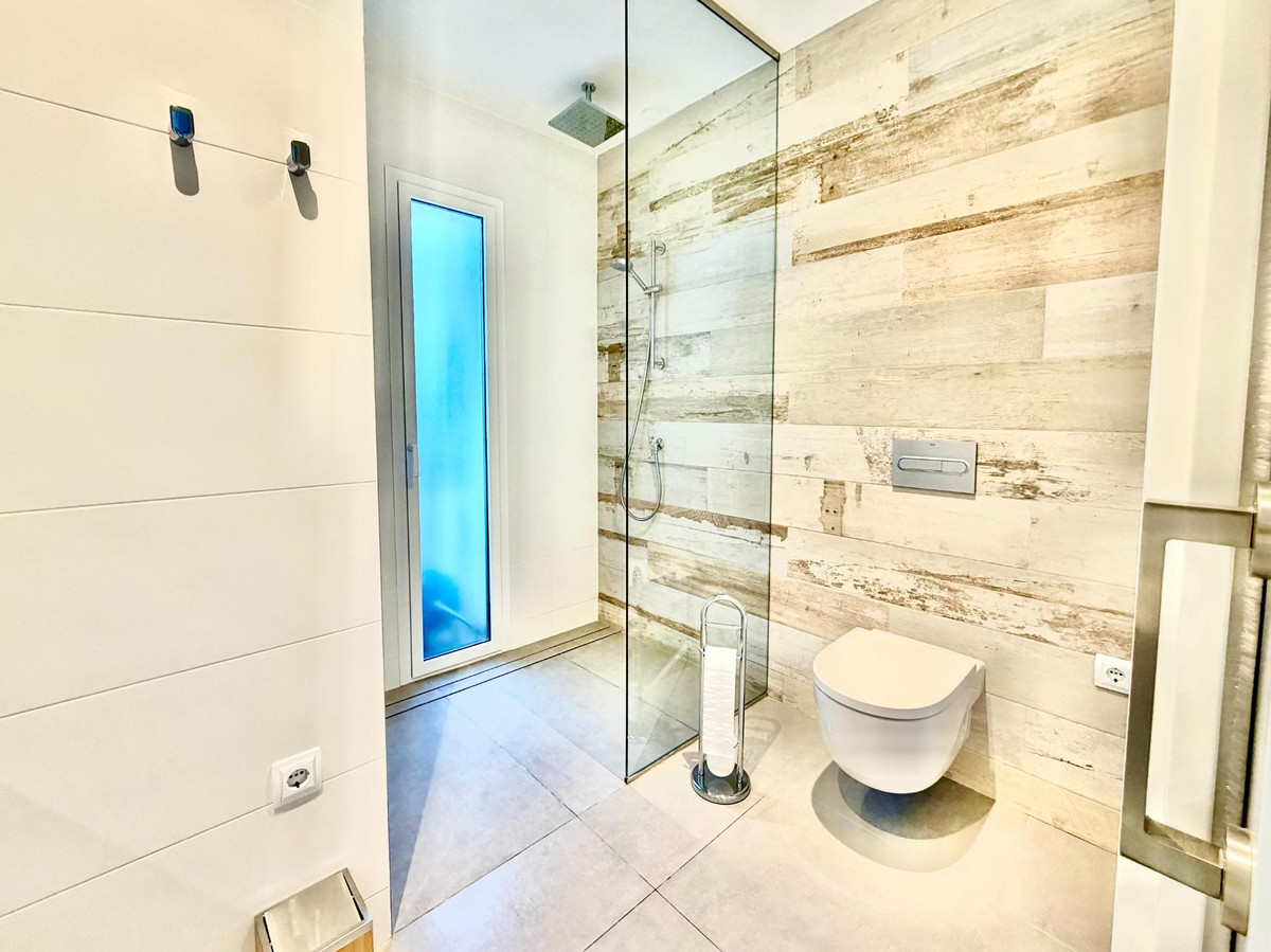 Se vende Apartamento Planta Baja de 2 dormitorios en Costa Blanca, Alicante, España