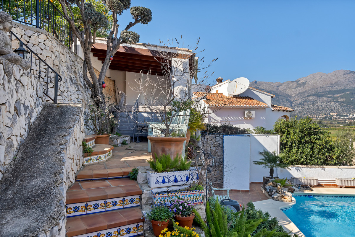 Se vende Villa - Chalet de 4 dormitorios en Costa Blanca, Alicante, España