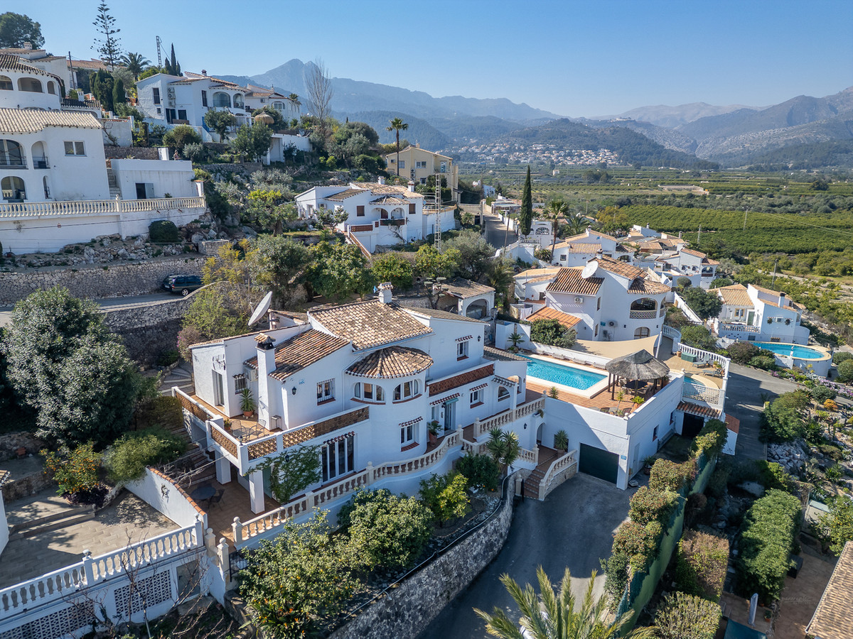 Se vende Villa - Chalet de 4 dormitorios en Costa Blanca, Alicante, España