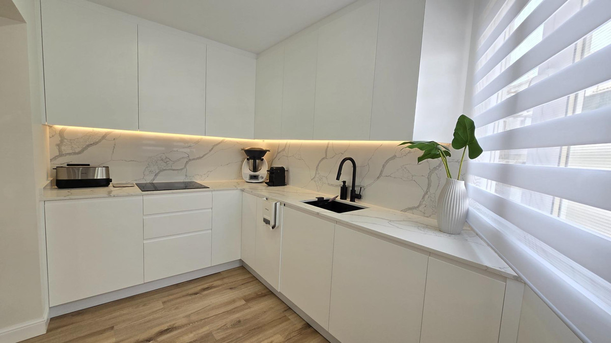 4 Bed Apartment for sale in Benalmadena Costa Del Sol, Málaga, Spain
