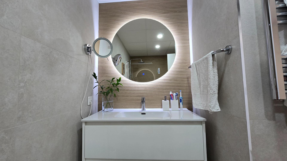 4 Bed Apartment for sale in Benalmadena Costa Del Sol, Málaga, Spain