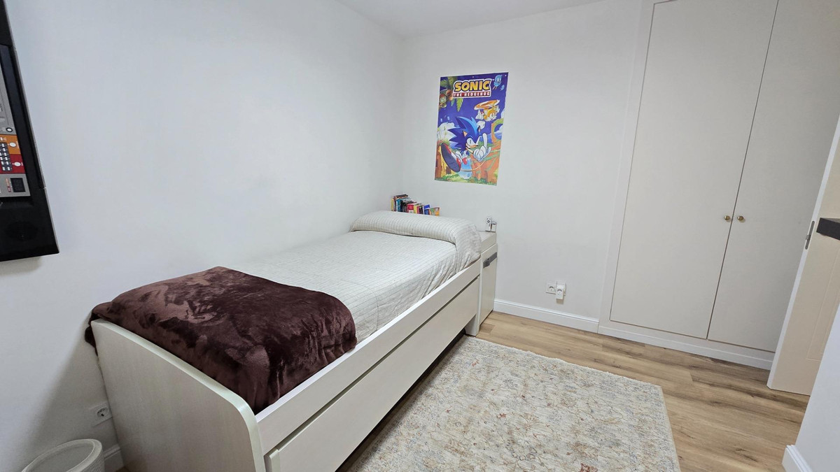 4 Bed Apartment for sale in Benalmadena Costa Del Sol, Málaga, Spain