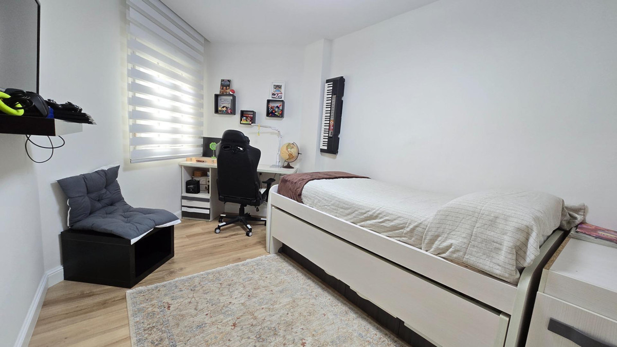 4 Bed Apartment for sale in Benalmadena Costa Del Sol, Málaga, Spain