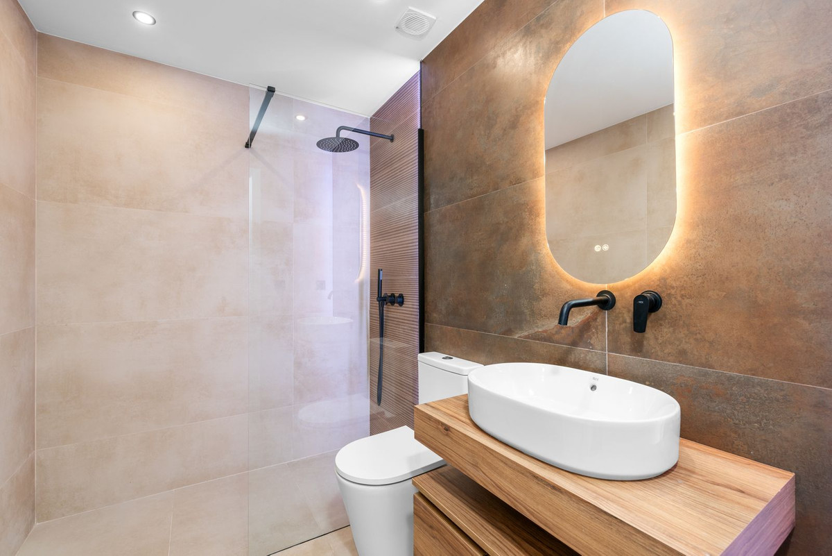 3 Bed Apartment for sale in Marbella Costa Del Sol, Málaga, Spain