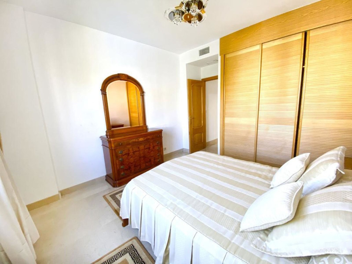 3 Bed Apartment for sale in Marbella Costa Del Sol, Málaga, Spain