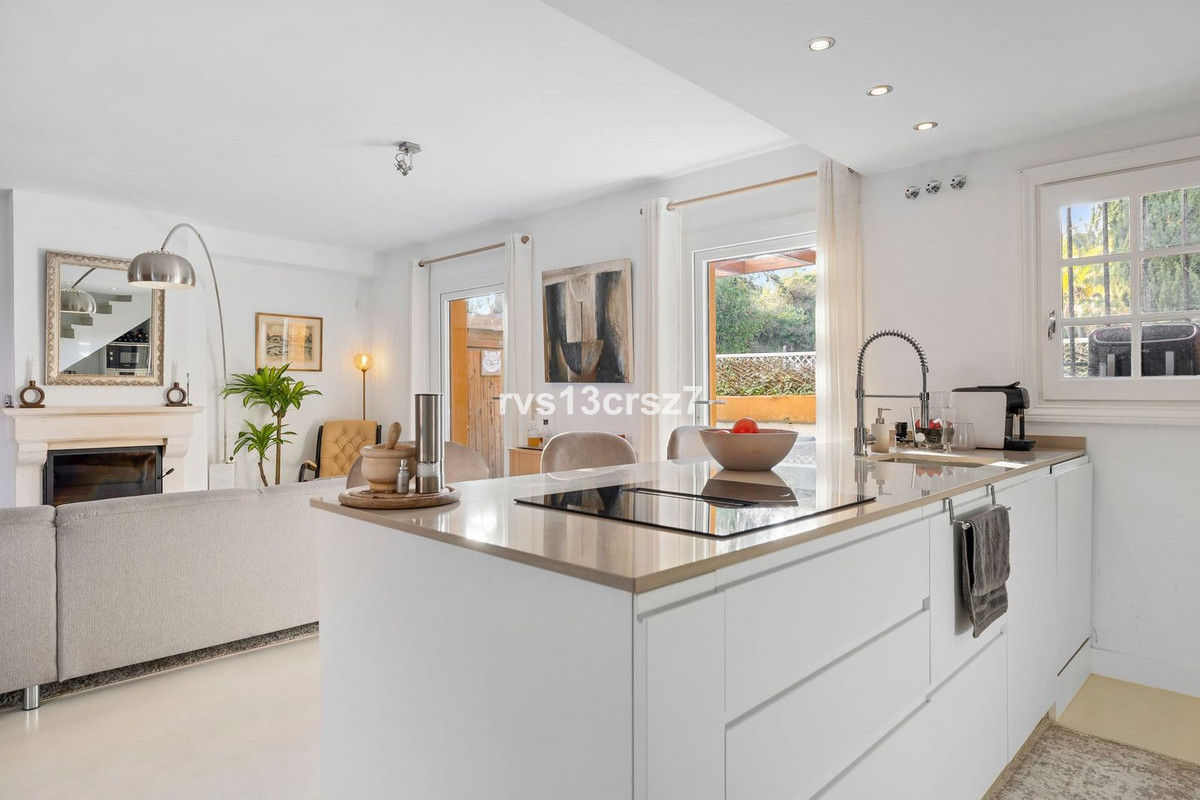 2 Bed Townhouse for sale in Guadalmina Baja Costa Del Sol, Málaga, Spain