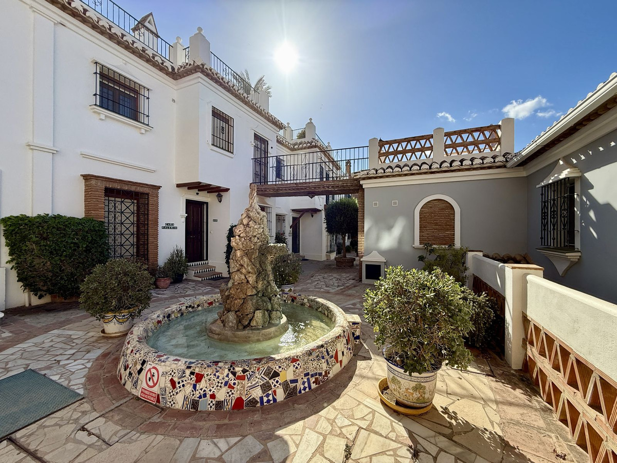Se vende Adosada de 2 dormitorios en Costa Del Sol, Málaga, España