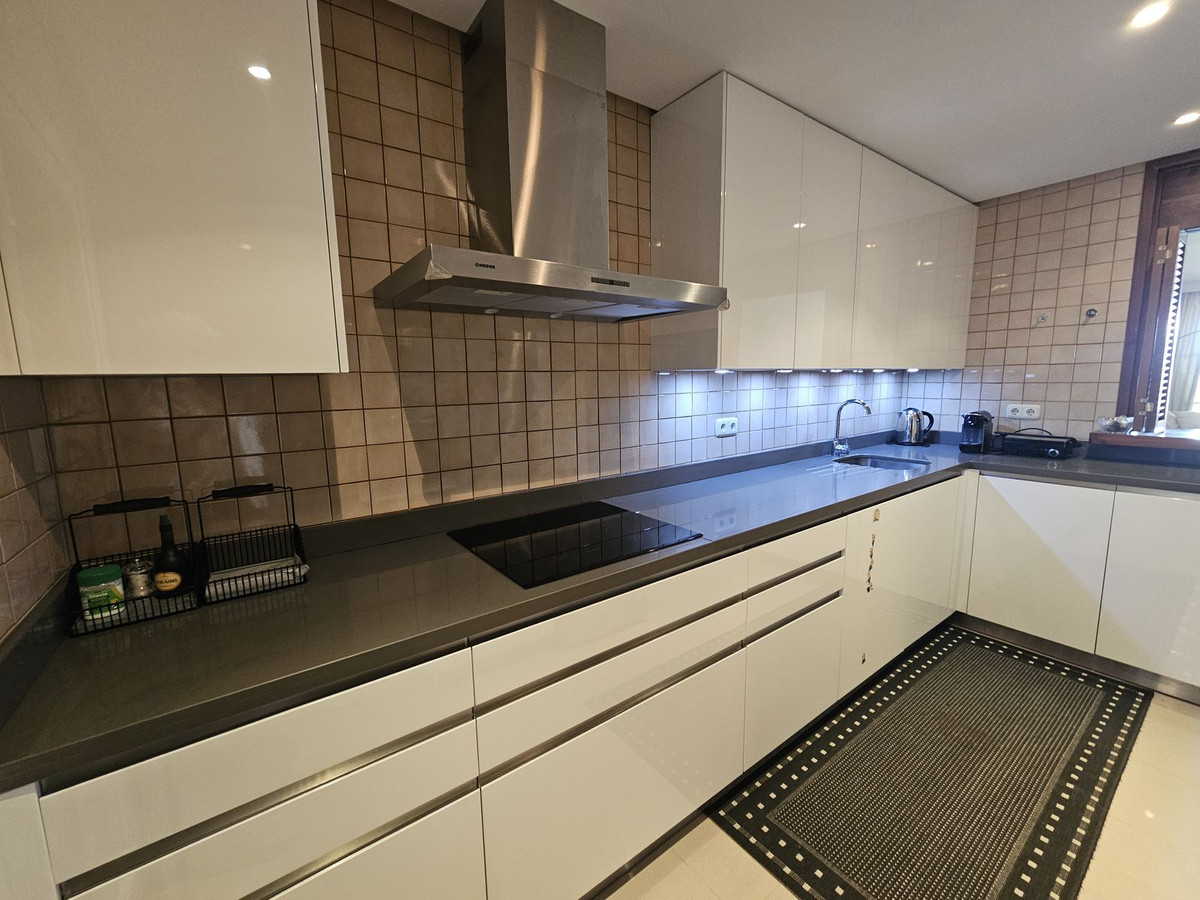 Se vende Apartamento Planta Baja de 2 dormitorios en Costa Del Sol, Málaga, España