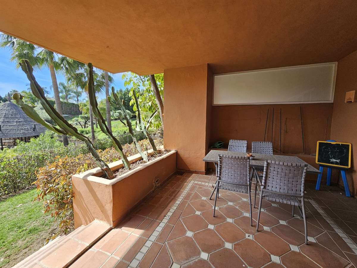 Se vende Apartamento Planta Baja de 2 dormitorios en Costa Del Sol, Málaga, España