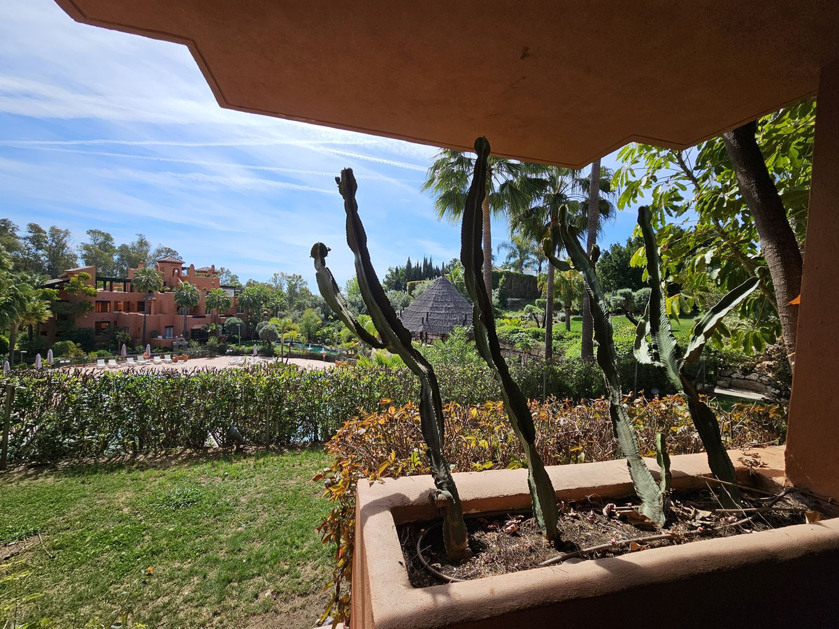 Se vende Apartamento Planta Baja de 2 dormitorios en Costa Del Sol, Málaga, España