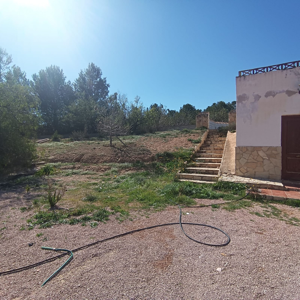 6 Bed Townhouse for sale in Elda Costa Blanca, Alicante, Spain