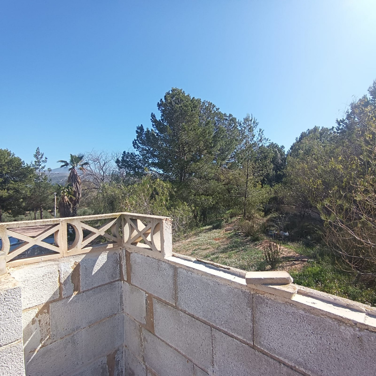 6 Bed Townhouse for sale in Elda Costa Blanca, Alicante, Spain