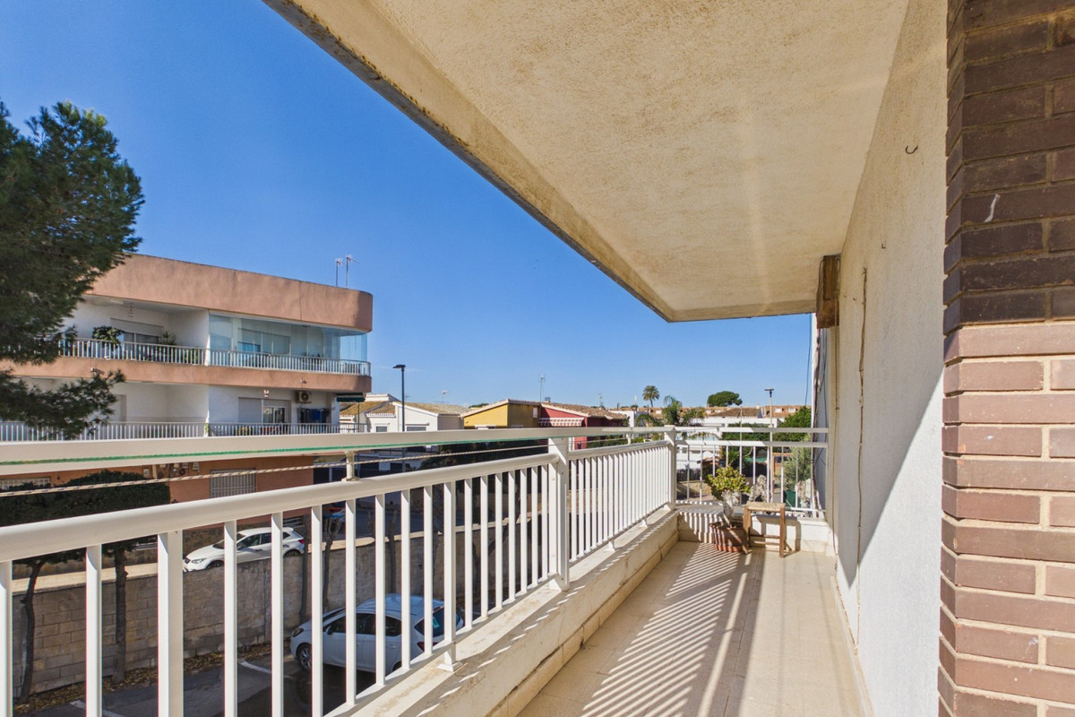 Se vende Apartamento Planta Media de 3 dormitorios en Costa Calida, Murcia, España
