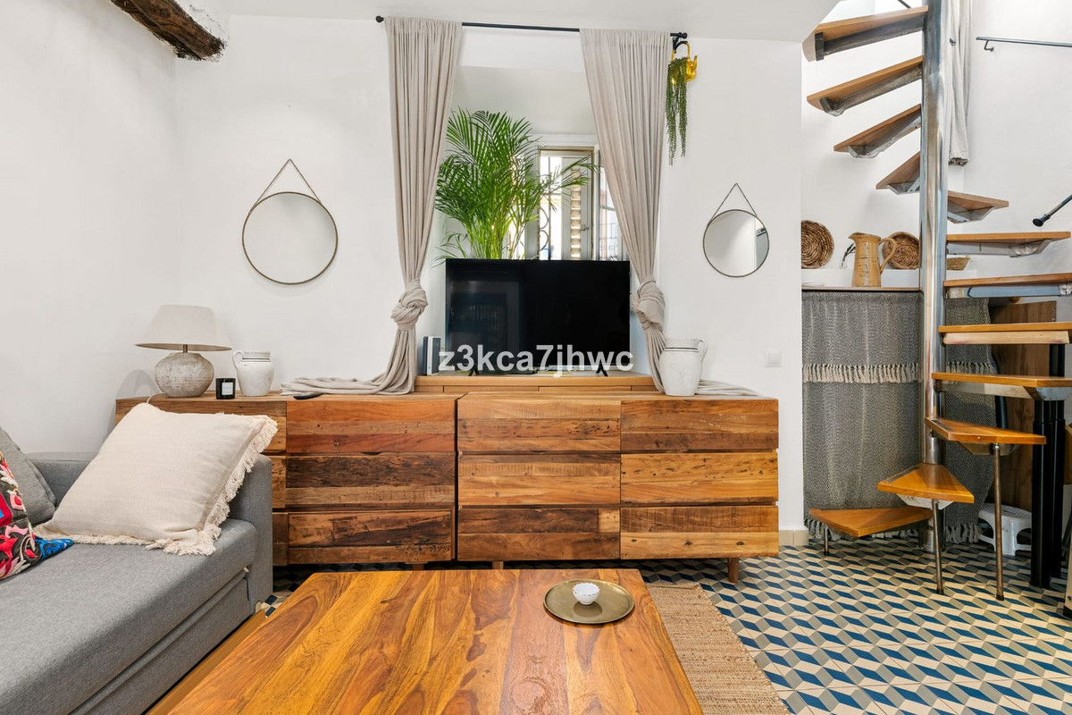 2 Bed Townhouse for sale in Estepona Costa Del Sol, Málaga, Spain