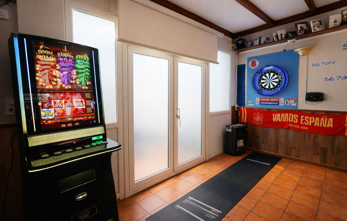 Se vende Bar  en Costa Del Sol, Málaga, España