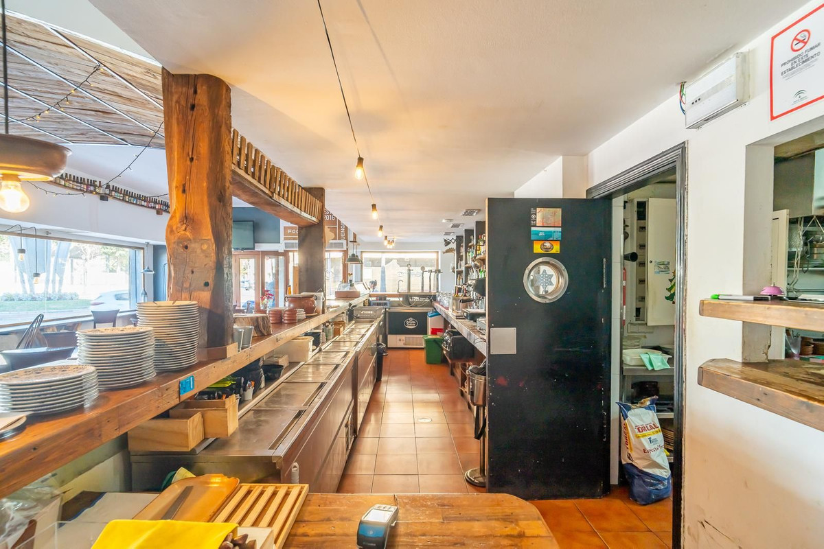 Se vende Restaurante  en Costa Del Sol, Málaga, España