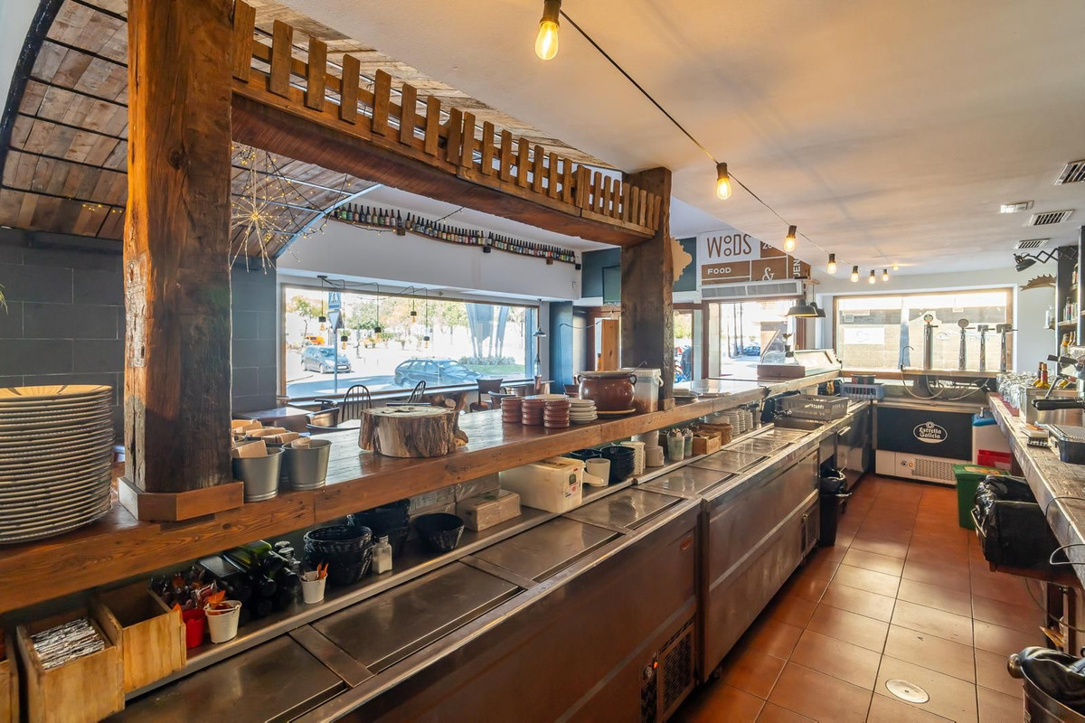 Se vende Restaurante  en Costa Del Sol, Málaga, España