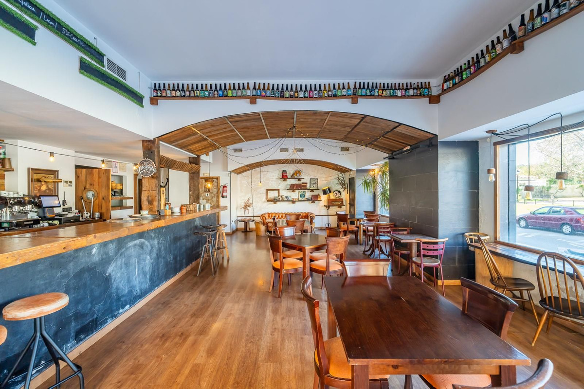 Se vende Restaurante  en Costa Del Sol, Málaga, España