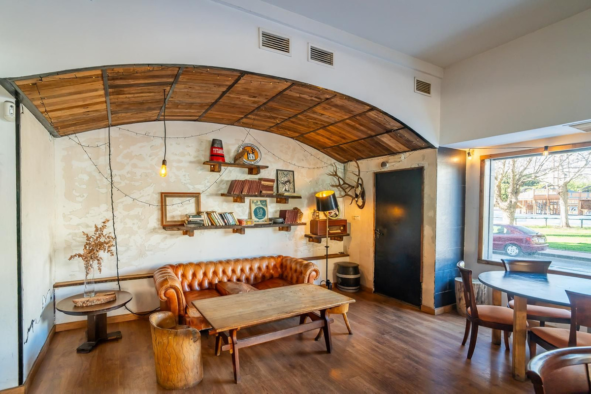Se vende Restaurante  en Costa Del Sol, Málaga, España