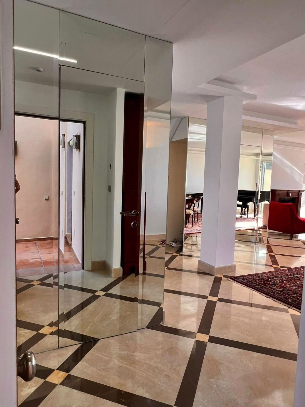 3 Bed Apartment for sale in Benahavís Costa Del Sol, Málaga, Spain