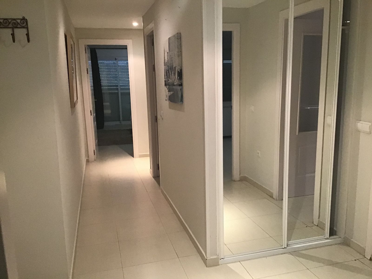 Se vende Apartamento Planta Baja de 3 dormitorios en Costa Del Sol, Málaga, España