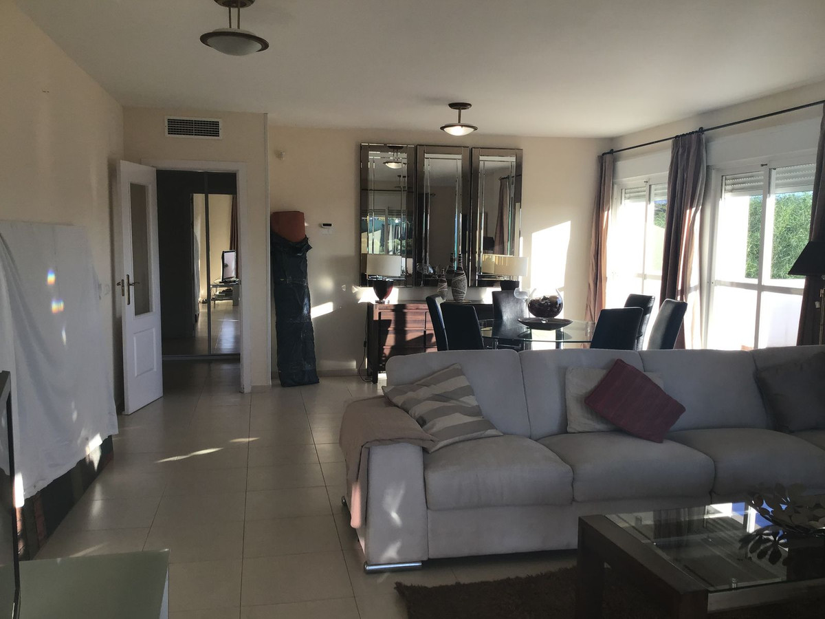 Se vende Apartamento Planta Baja de 3 dormitorios en Costa Del Sol, Málaga, España