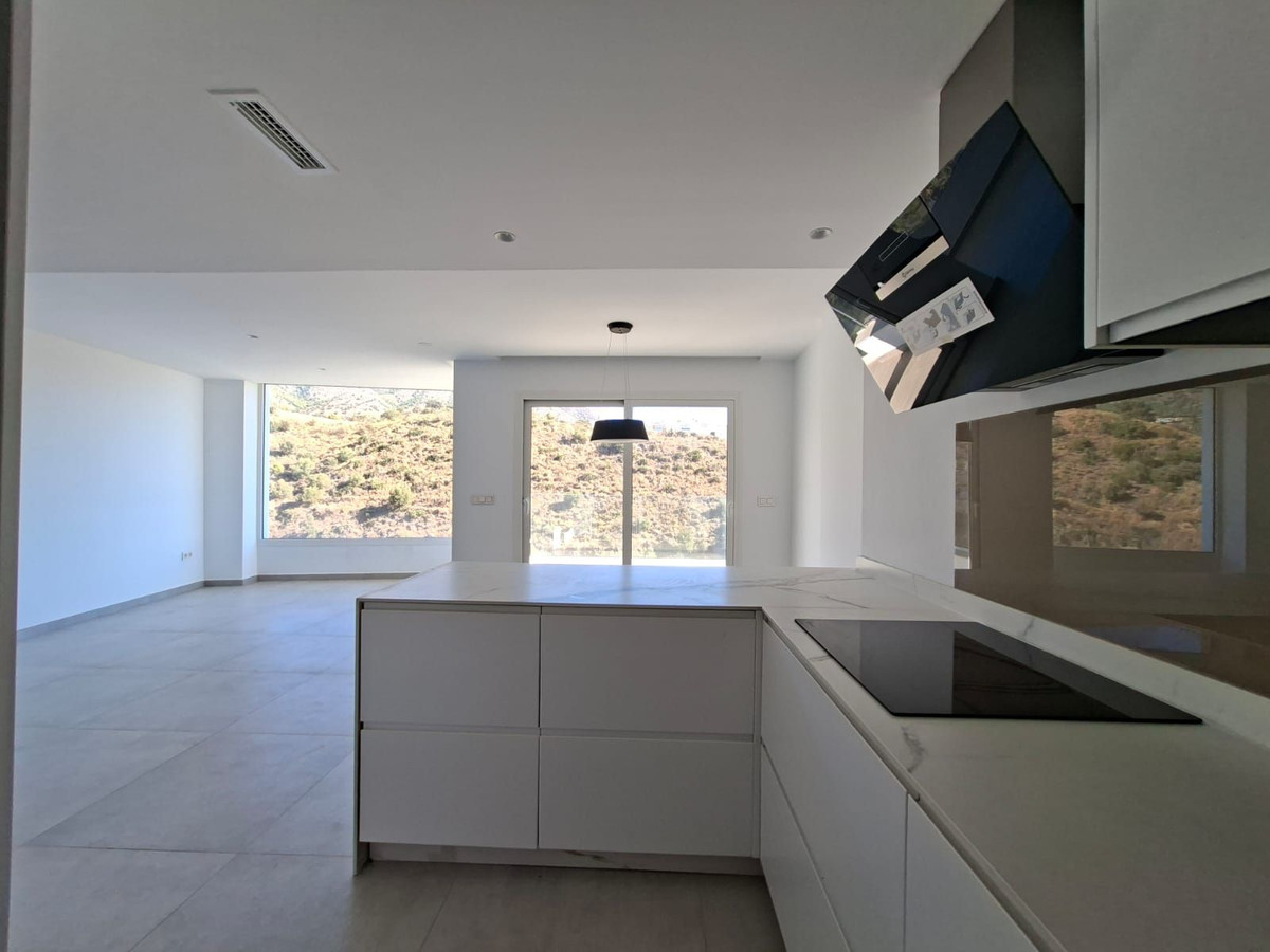 3 Bed Townhouse for sale in Fuengirola Costa Del Sol, Málaga, Spain
