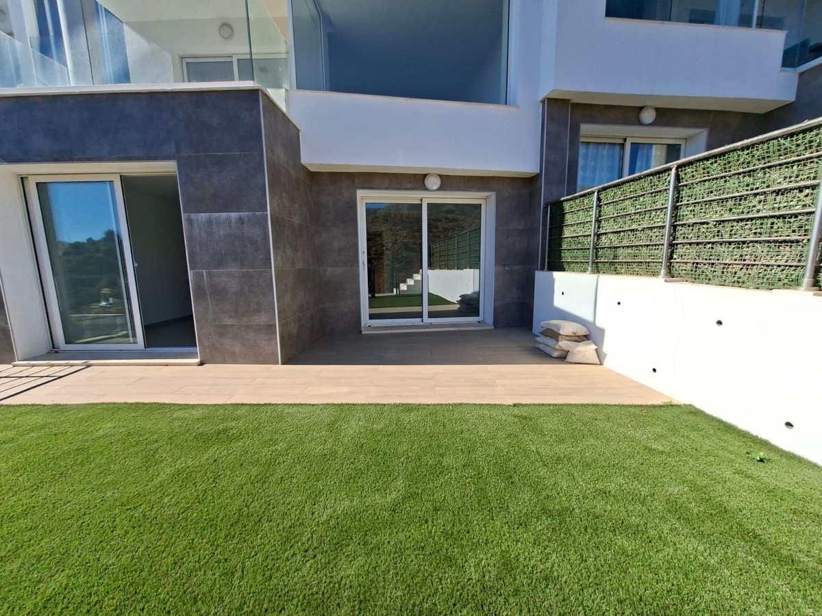 3 Bed Townhouse for sale in Fuengirola Costa Del Sol, Málaga, Spain