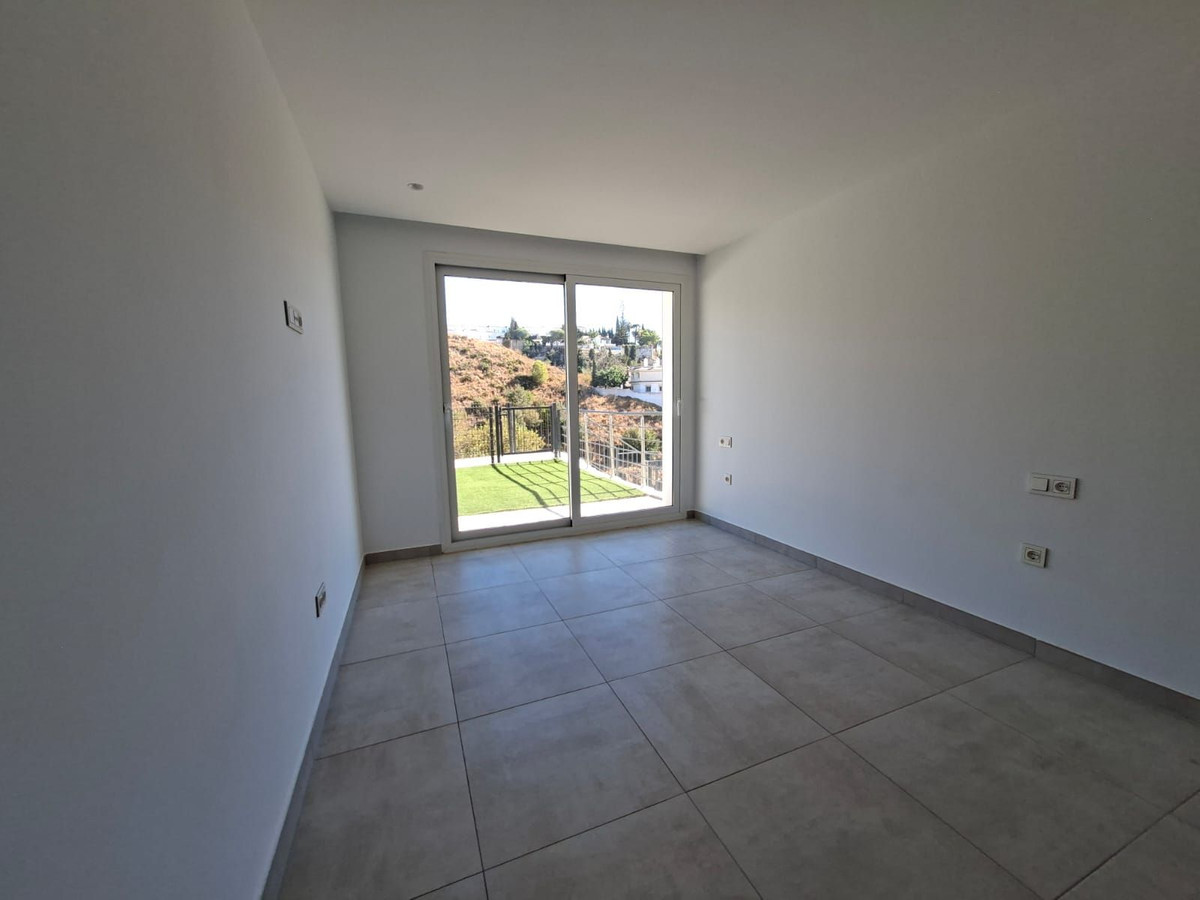 3 Bed Townhouse for sale in Fuengirola Costa Del Sol, Málaga, Spain