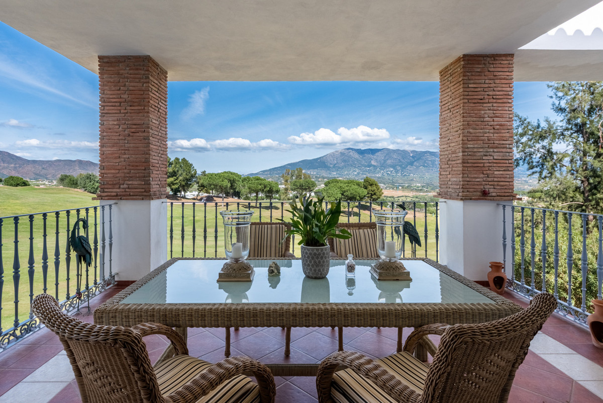 4 Bed Townhouse for sale in La Cala Golf Costa Del Sol, Málaga, Spain