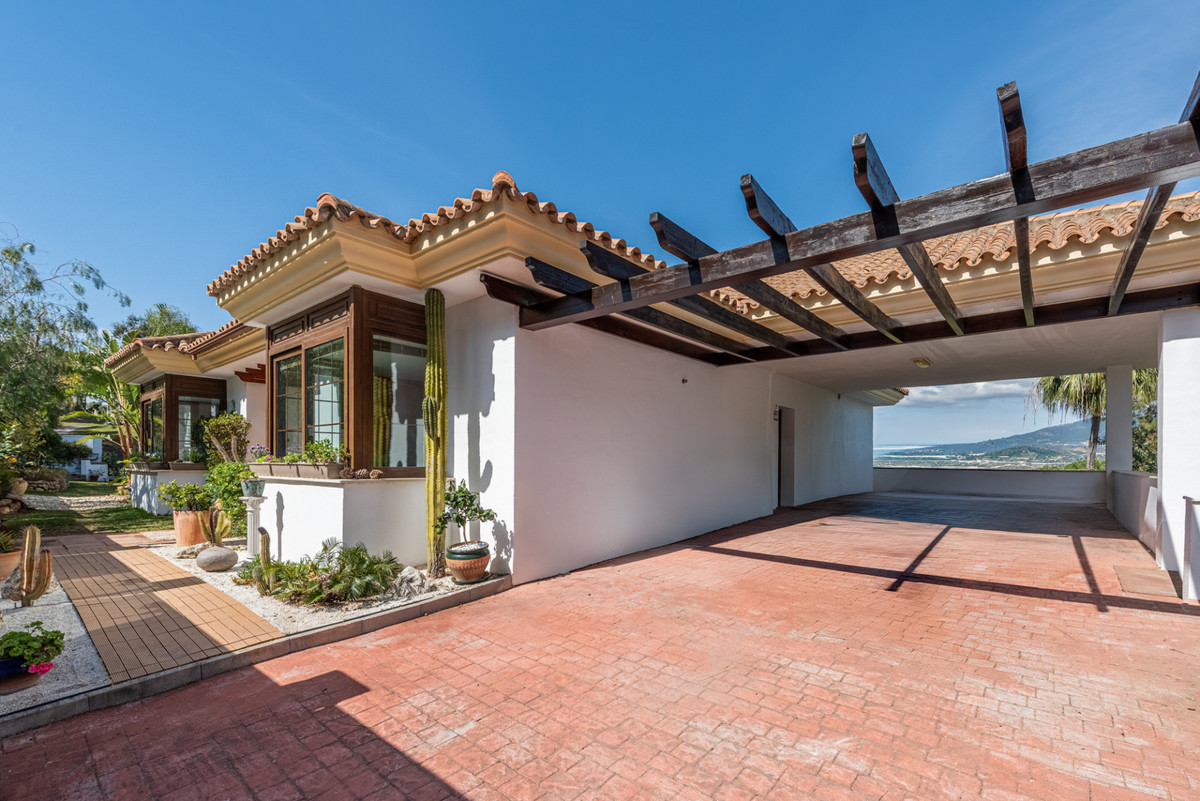4 Bed Townhouse for sale in La Cala Golf Costa Del Sol, Málaga, Spain