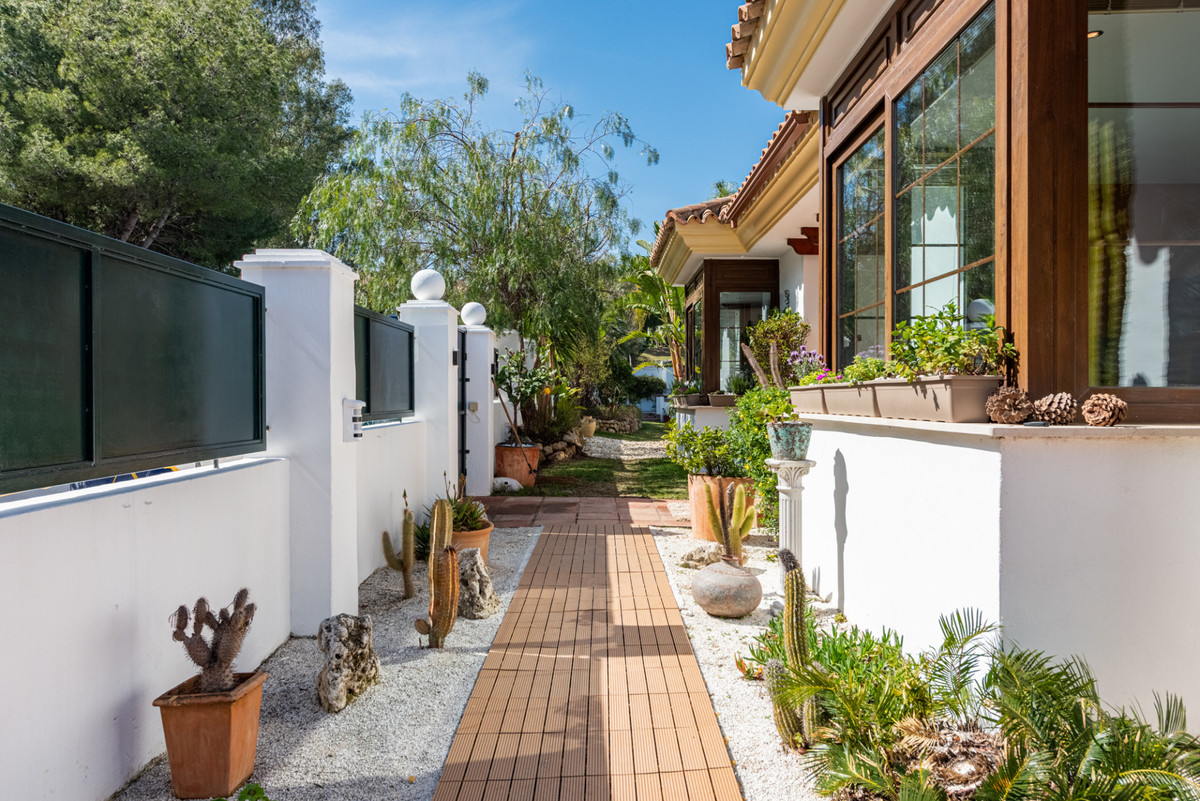 4 Bed Townhouse for sale in La Cala Golf Costa Del Sol, Málaga, Spain