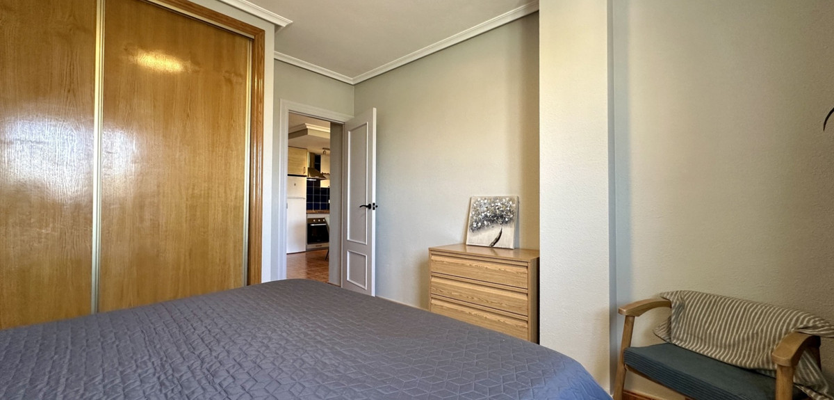 Se vende Apartamento Planta Media de 1 dormitorios en Costa Blanca, Alicante, España