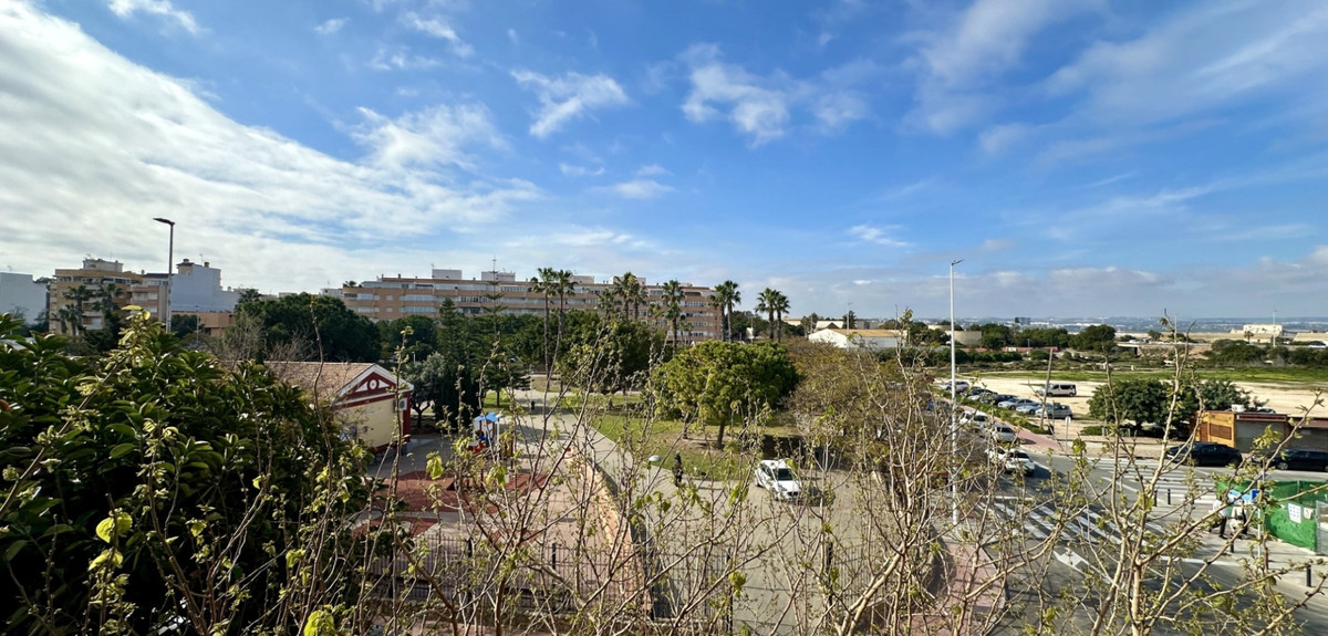 Se vende Apartamento Planta Media de 1 dormitorios en Costa Blanca, Alicante, España