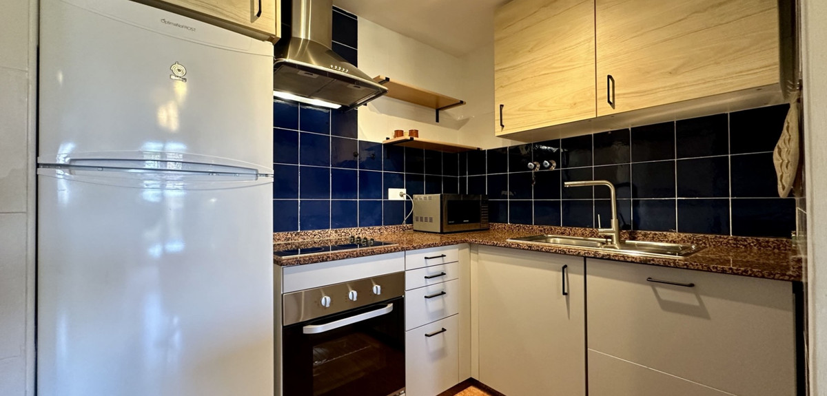 Se vende Apartamento Planta Media de 1 dormitorios en Costa Blanca, Alicante, España