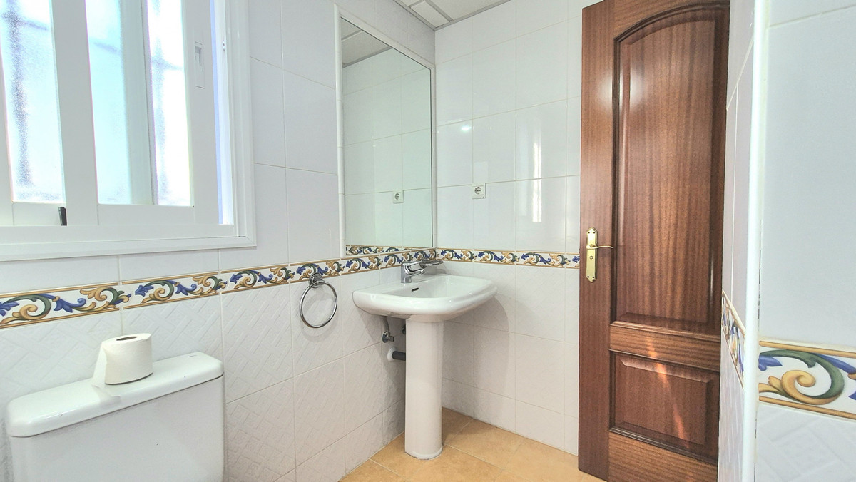 3 Bed Townhouse for sale in Alhaurin Golf Costa Del Sol, Málaga, Spain