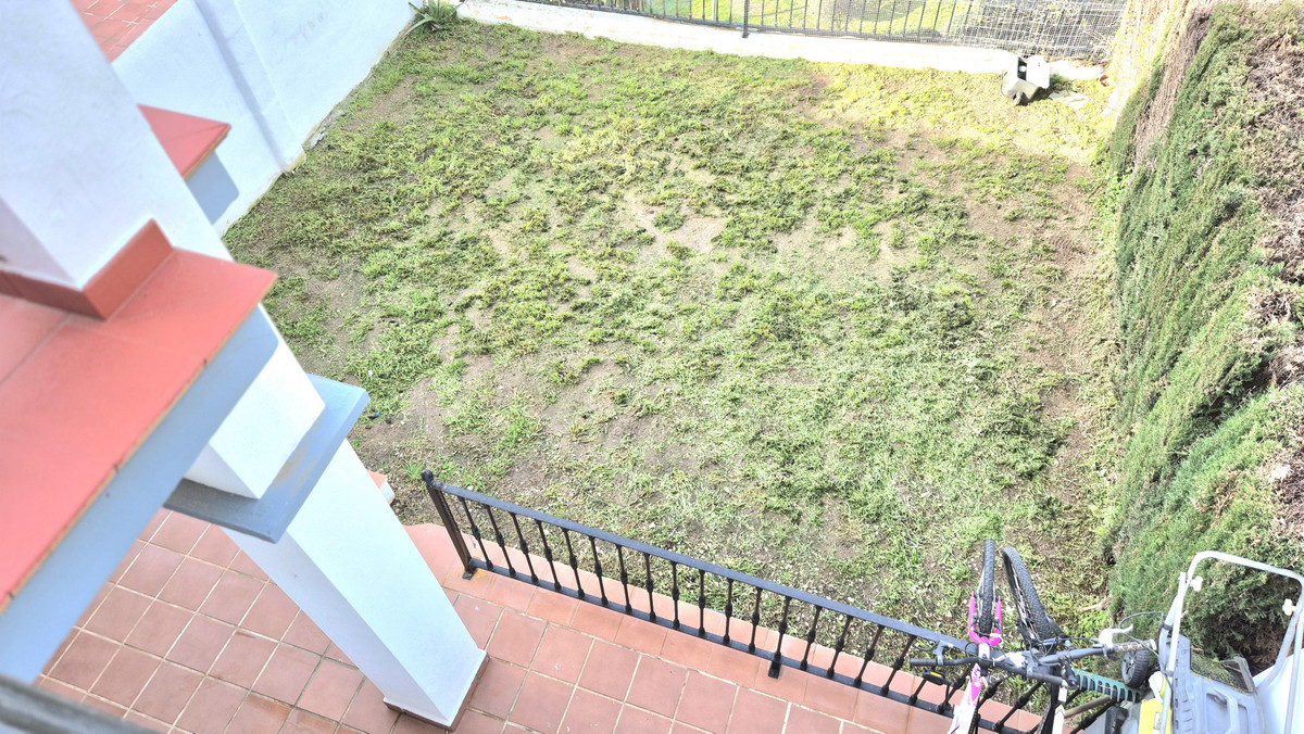 3 Bed Townhouse for sale in Alhaurin Golf Costa Del Sol, Málaga, Spain