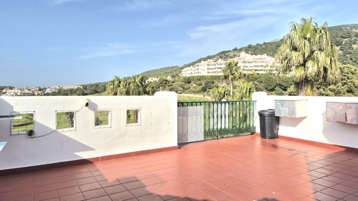 3 Bed Townhouse for sale in Alhaurin Golf Costa Del Sol, Málaga, Spain