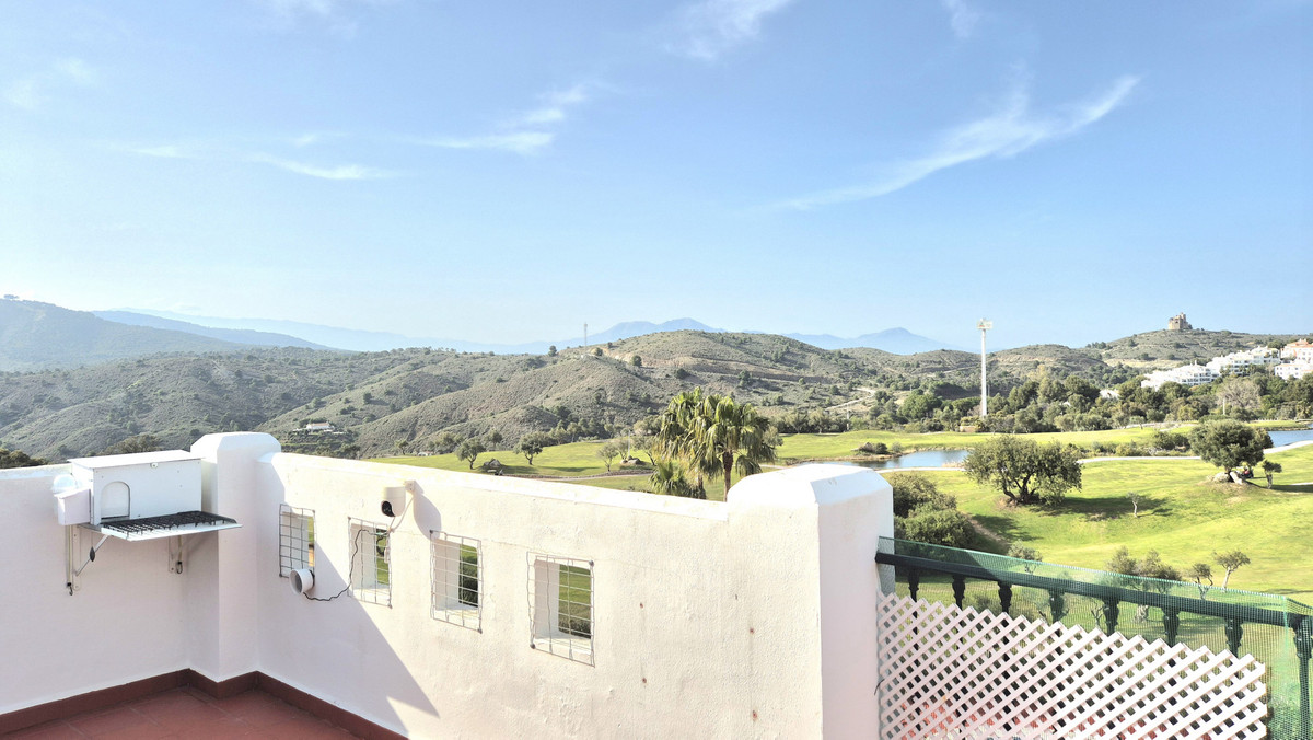 3 Bed Townhouse for sale in Alhaurin Golf Costa Del Sol, Málaga, Spain