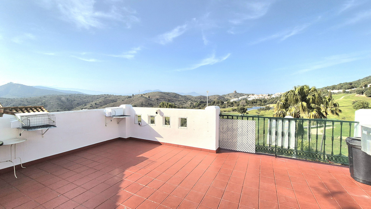 3 Bed Townhouse for sale in Alhaurin Golf Costa Del Sol, Málaga, Spain