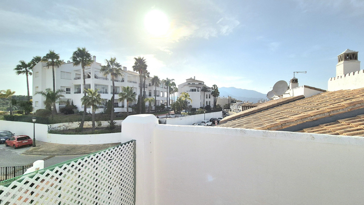 3 Bed Townhouse for sale in Alhaurin Golf Costa Del Sol, Málaga, Spain