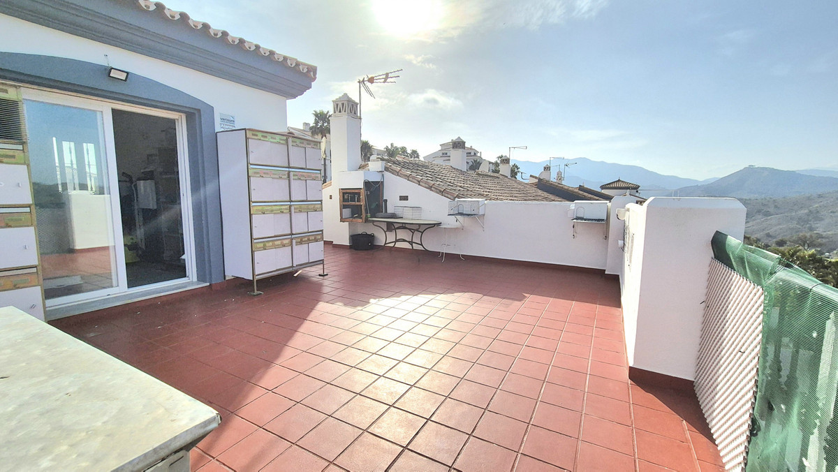 3 Bed Townhouse for sale in Alhaurin Golf Costa Del Sol, Málaga, Spain