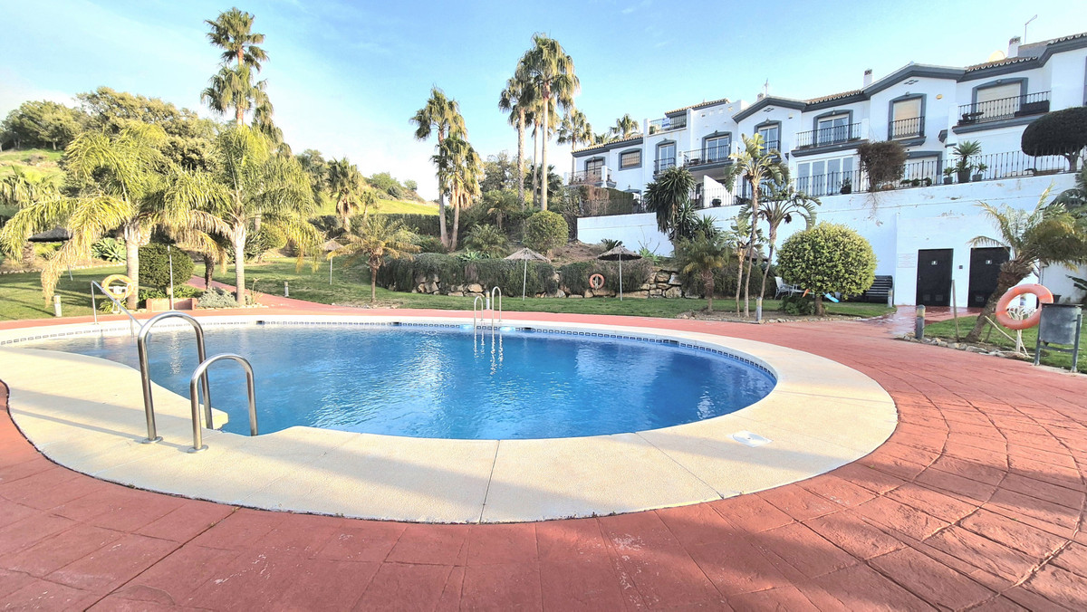 3 Bed Townhouse for sale in Alhaurin Golf Costa Del Sol, Málaga, Spain