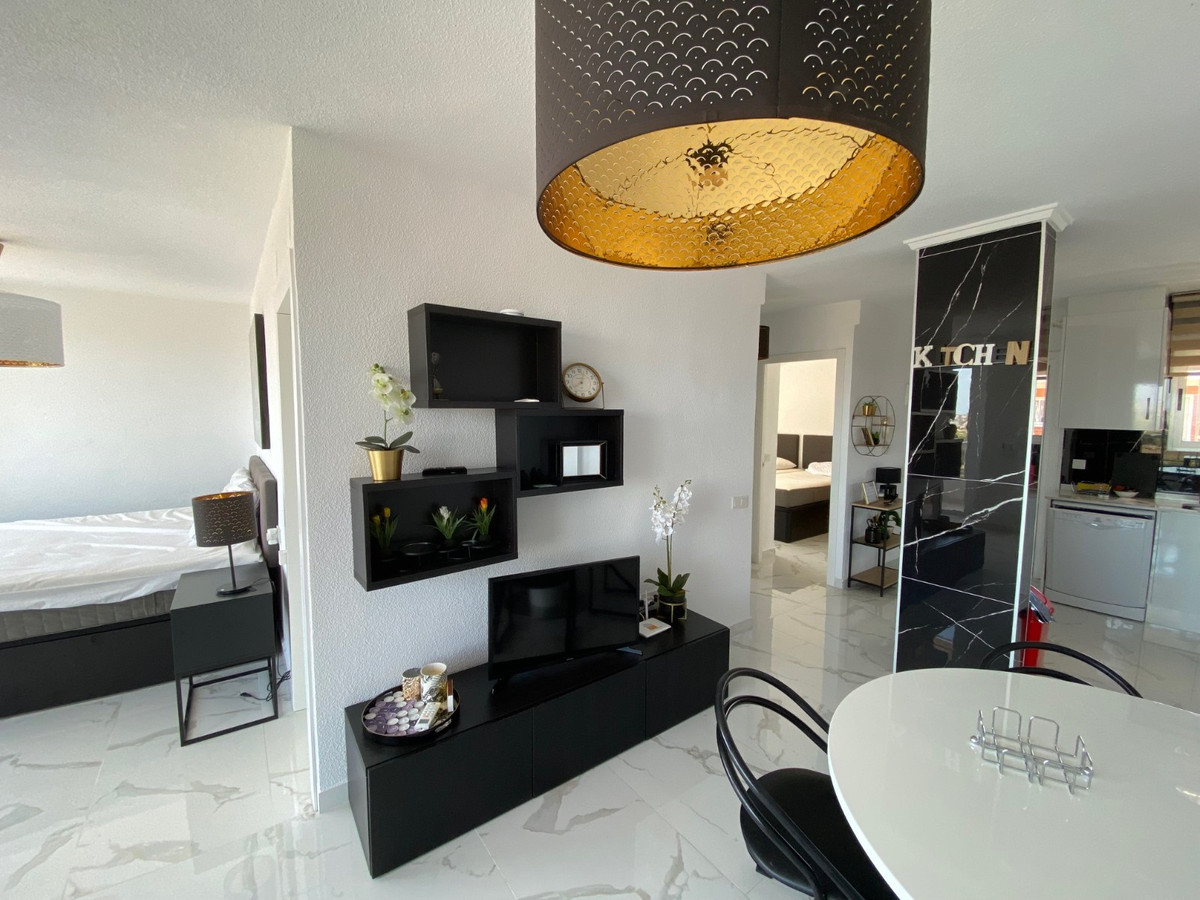 2 Bed Apartment for sale in Punta Prima Costa Blanca, Alicante, Spain