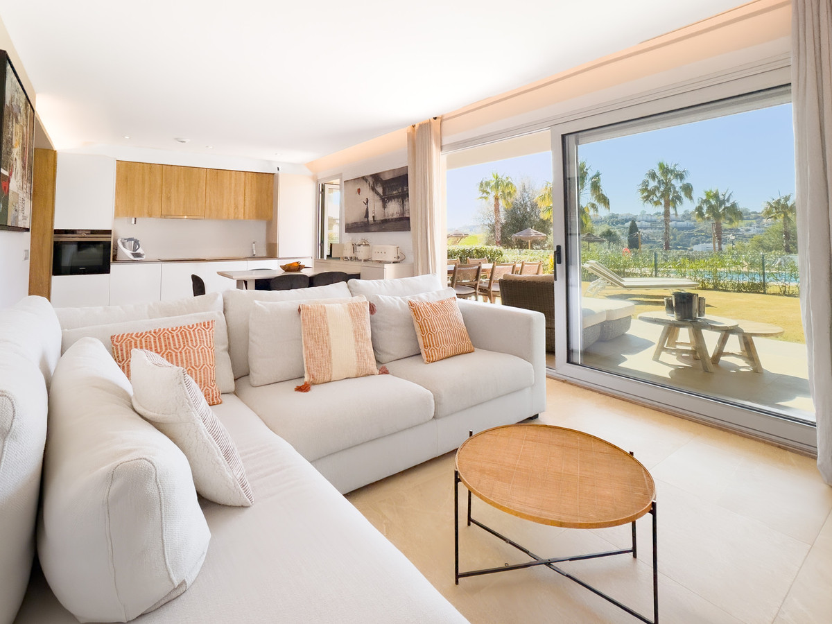 Se vende Apartamento Planta Media de 3 dormitorios en Costa Del Sol, Málaga, España
