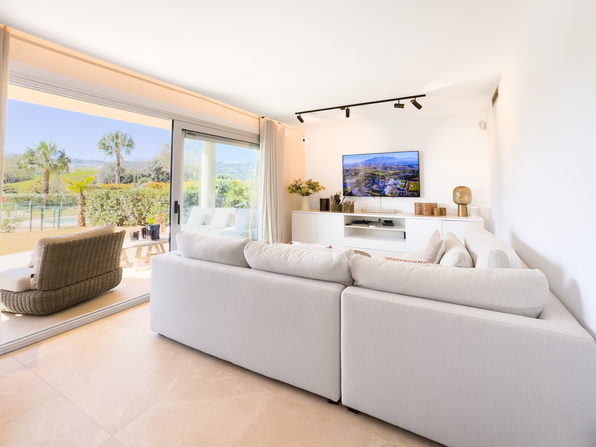 Se vende Apartamento Planta Media de 3 dormitorios en Costa Del Sol, Málaga, España